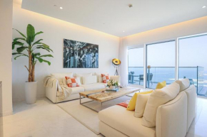 HiGuests - Luxurious Apartment direct access to the beach!